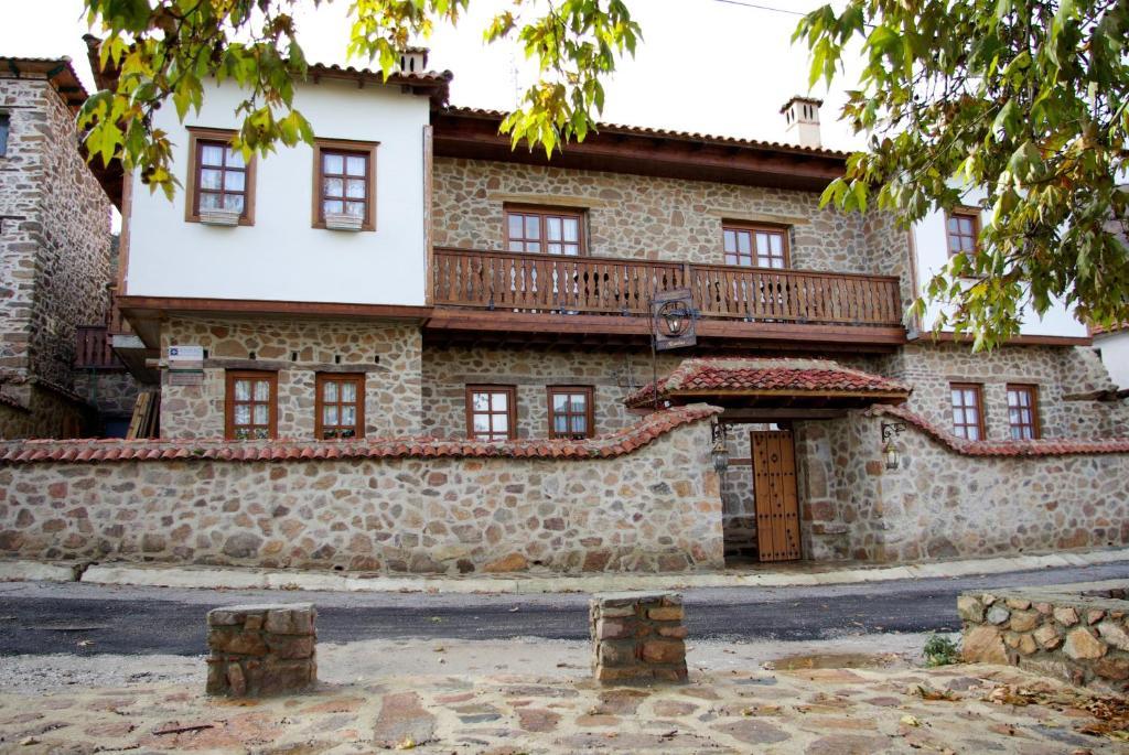 Nimbus Guesthouse Sidhirokhórion エクステリア 写真