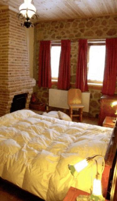 Nimbus Guesthouse Sidhirokhórion エクステリア 写真